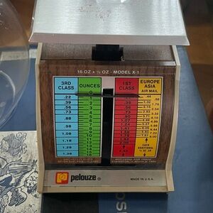 Vintage 70s 80s Pelouze Postage Scale